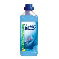 Zbutës për rroba Lenor Spring 925ml